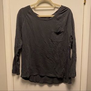 NWOT Old Navy "Relaxed" Long Sleeve Tshirt - Grey